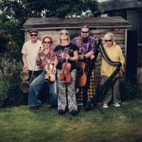Upstairs Presents - The Poozies